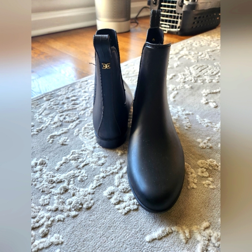 Sam Edelman Chelsea Rainboots